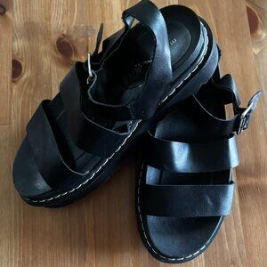 Black Platform Sandals with Buckle Strap | Size 7